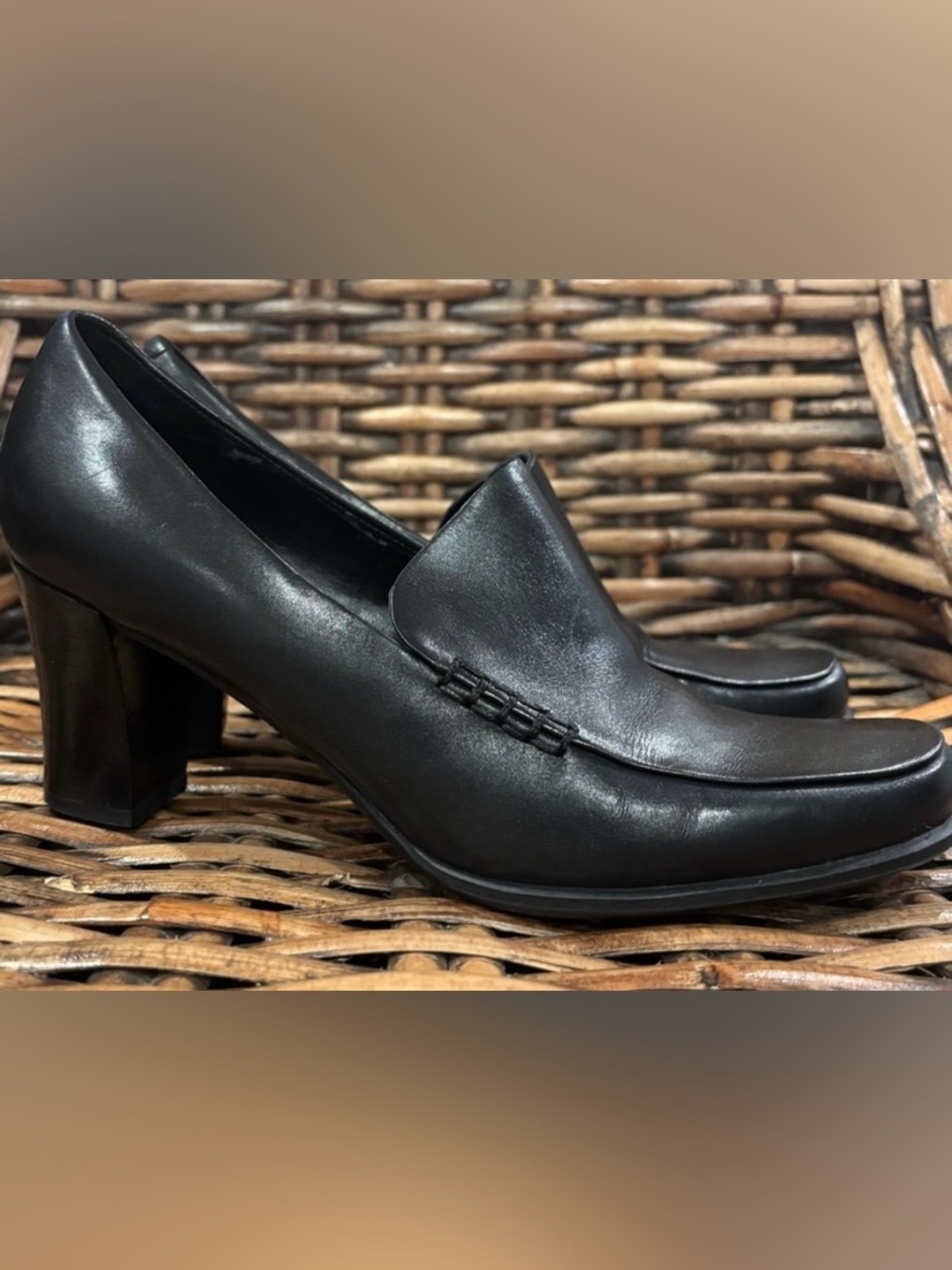 Franco Sarto Black Women's Nolan
Pump Loafers in size 10